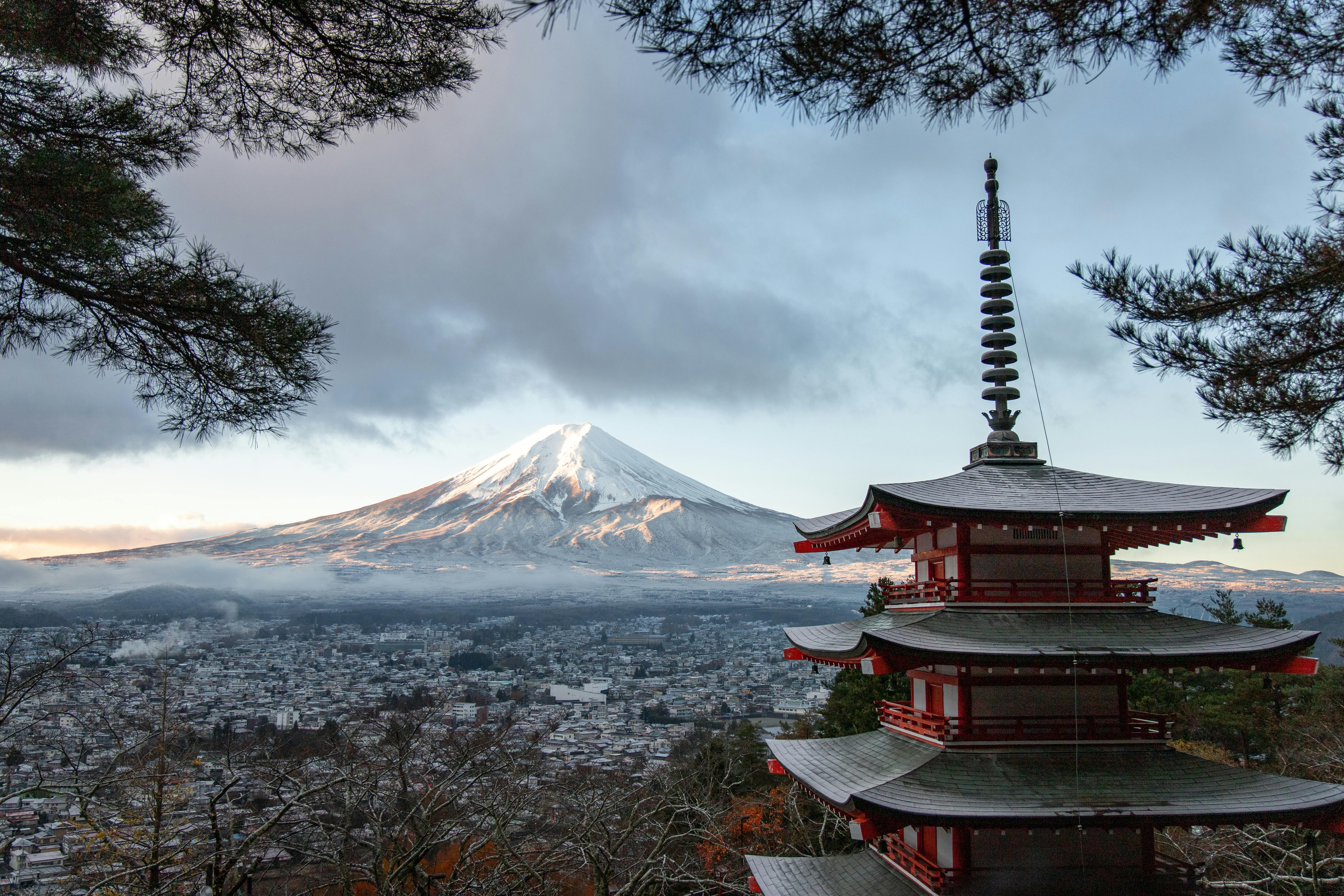 Efficient Expansion: Overcoming Payroll Challenges in Japan with Gonex